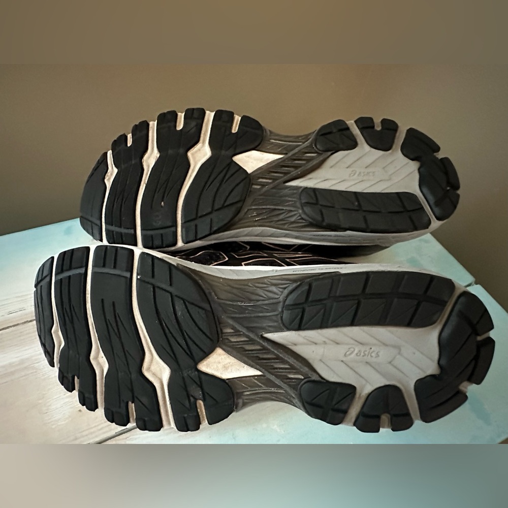 ASICS Women’s Running Shoe - Size 8.5 - Picture 6 of 8